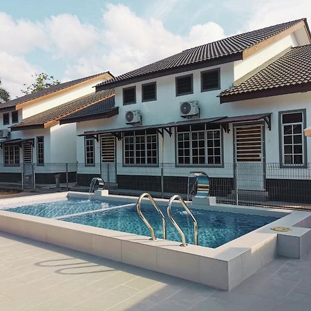 Nazza Homestay Besut With Pool Near Jetty To Perhentian Kampung Raja Zewnętrze zdjęcie