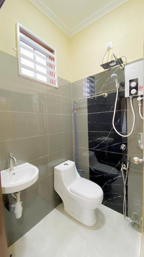 Nazza Homestay Besut With Swimming Pool Kampung Raja Zewnętrze zdjęcie
